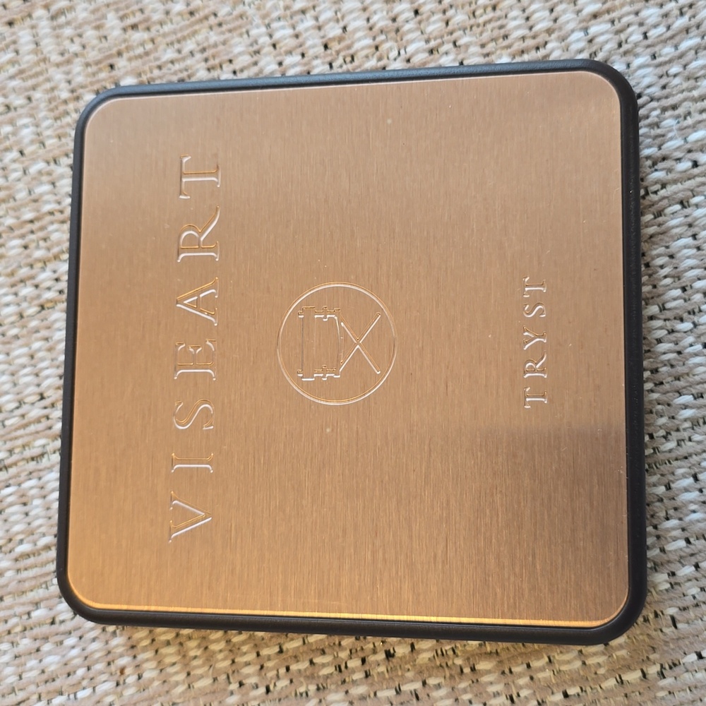 VISEART Eyeshadow Palette  - TRYST